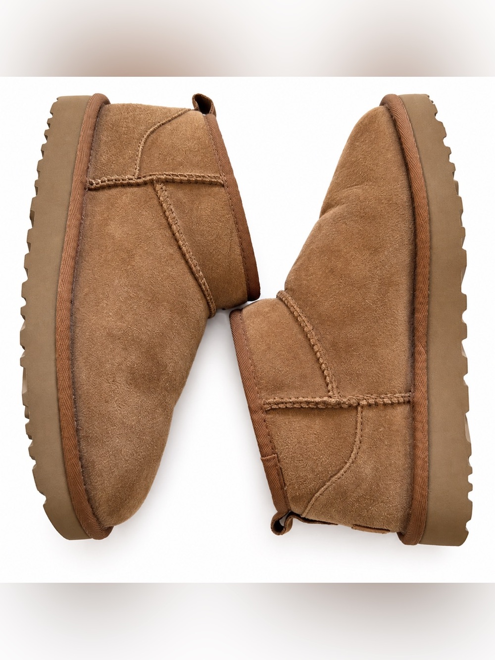 UGG Classic Mini Chestnut Suede Ankle Boots Size 7 Sheepskin Lined Winter Shoes